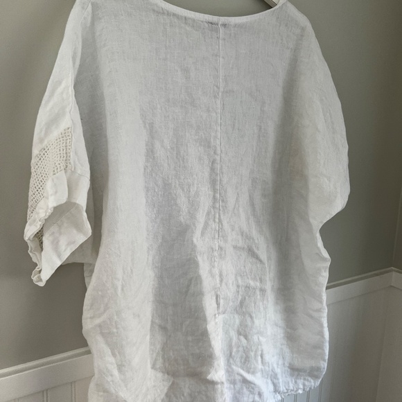 Linen white shirt - Picture 2 of 5
